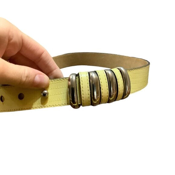 Vtg Yellow Croc-Embossed Leather Belt Silver Metallic Rings USA Made Women S / M - Picture 2 of 7